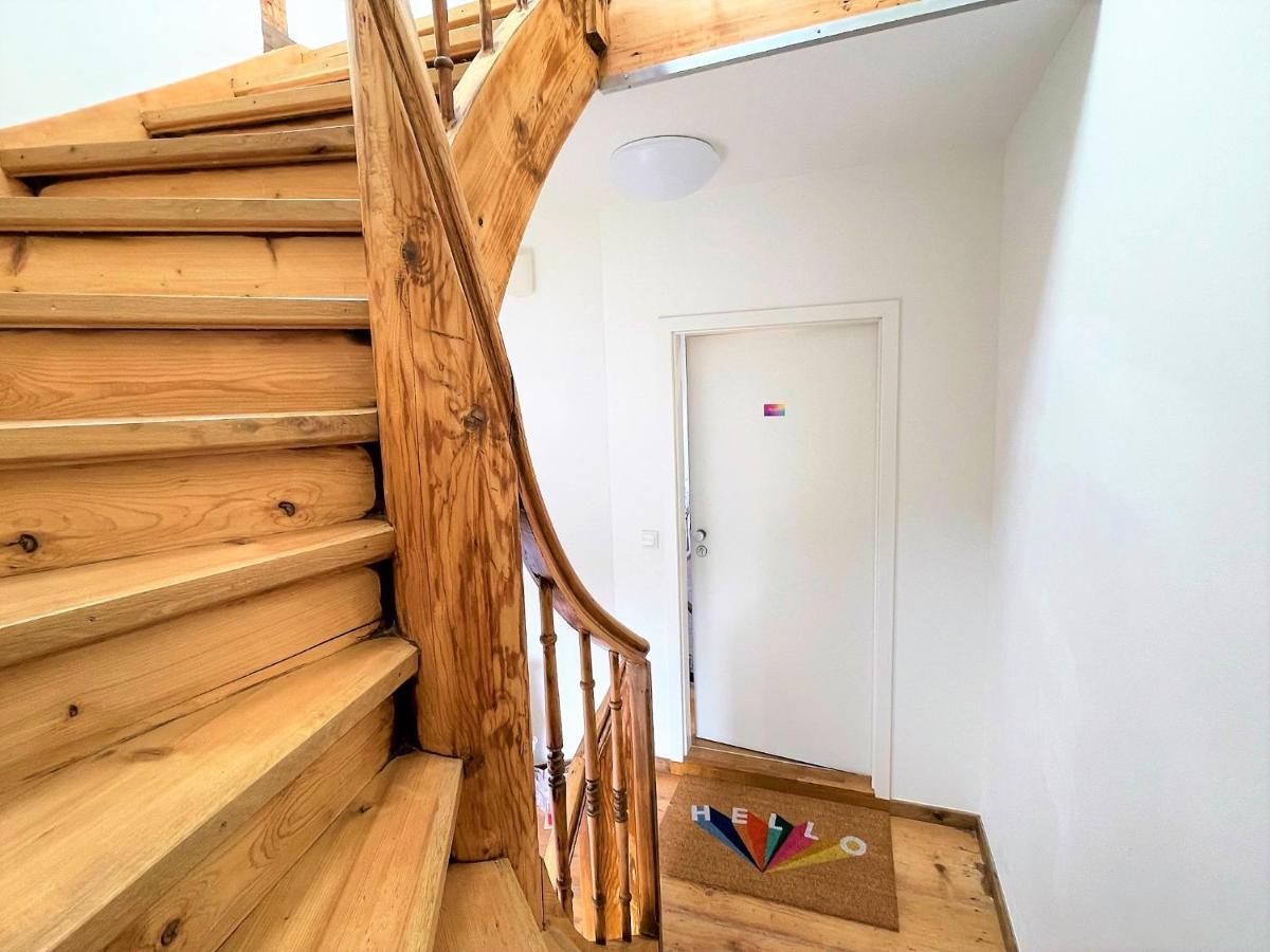Bunter Hund Apartments - Zentrales Apartment, Parkplatz, Wintergarten, Kinderzimmer ローテンブルク・オプ・デア・タウバー エクステリア 写真
