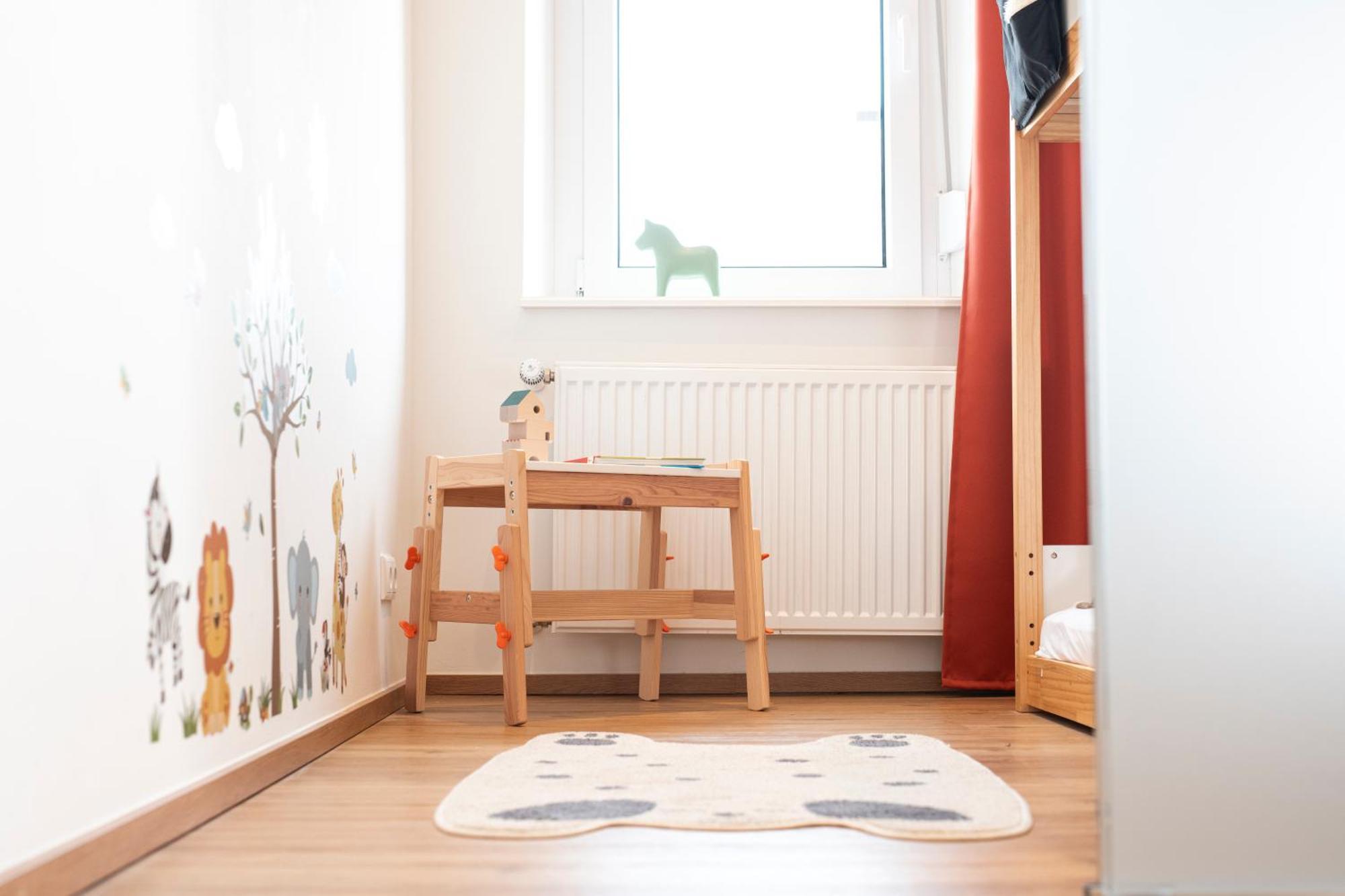 Bunter Hund Apartments - Zentrales Apartment, Parkplatz, Wintergarten, Kinderzimmer ローテンブルク・オプ・デア・タウバー エクステリア 写真